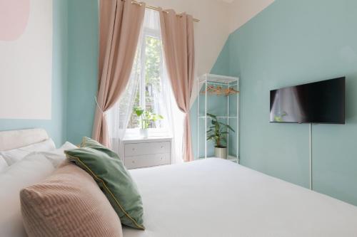THE 38 HOME l Homkeey Luxury Apartment I Colosseum