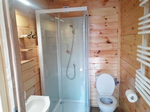 Ένα μπάνιο στο Domek Modern Barn- 3 tylko 800m od Suntago RANCZO GOLD MANIA