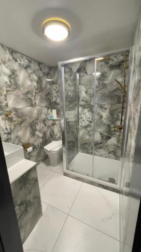 Un baño de Pasha Hotel - 3* Boutique Hotel