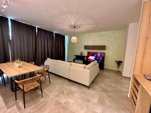 Gallery image of Queen’s Luxury Vila 111/A in Dhërmi