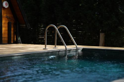 Πισίνα στο ή κοντά στο Pentalow Cabin