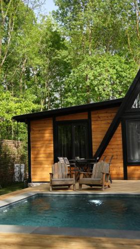 Πισίνα στο ή κοντά στο Pentalow Cabin