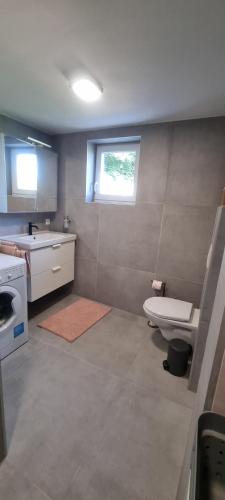 Un baño de Villa Kunterbunt