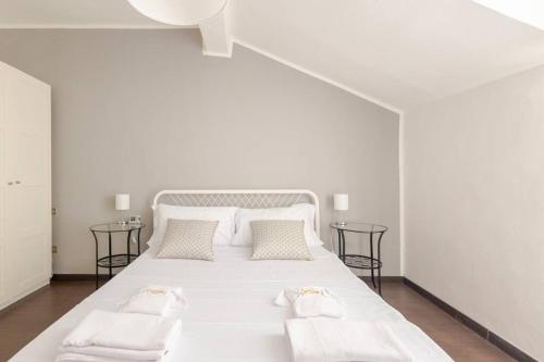 Sky-view flat in Milan