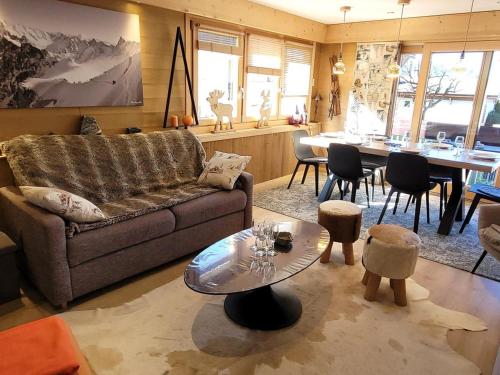 Appartement T3 rénové, centre Les Gets, proche pistes, 6 pers, balcon, parking, équipements complets - FR-1-598-30