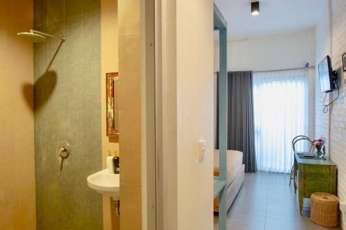 Ένα μπάνιο στο A7 Guesthouse