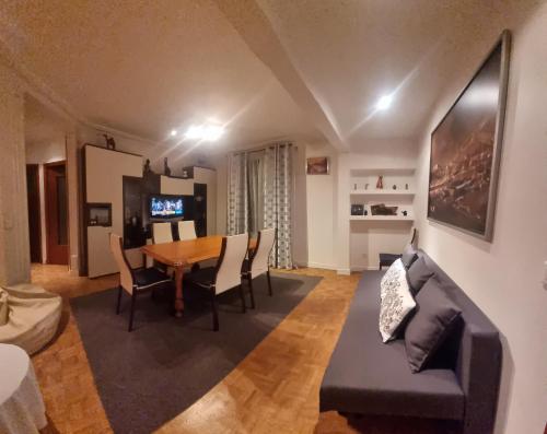 APPARTEMENT 2 CHAMBRE A 10 MINUTE DU CENTRE DE PARIS