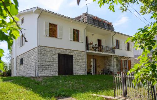 an external view of the house at Amazing Apartment In Montefelcino in Montefelcino