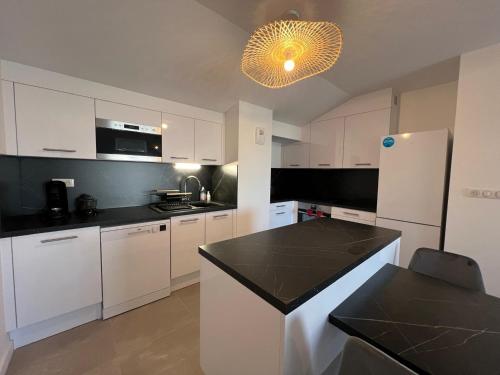 Duplex T4 Centre-ville Arcachon, 6 pers, Terrasses avec Aperçu Bassin, Plage 100m