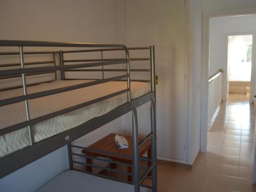 Maison familiale avec piscine chauffée et amarre, 8 pers. à Empuriabrava