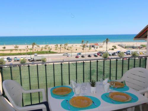 Estudio cómodo a 20m de la playa con terraza - HISP-288-56