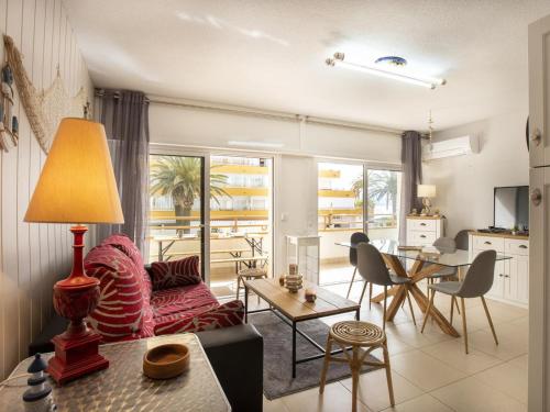Appartement avec vue mer, piscine et terrasse proche plage