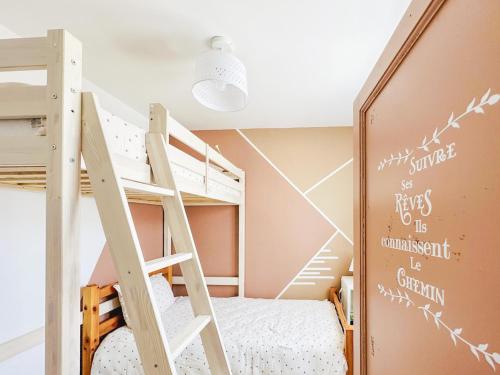 Jolie maison rénovée et décorée avec goût à la Chaume 4 pers