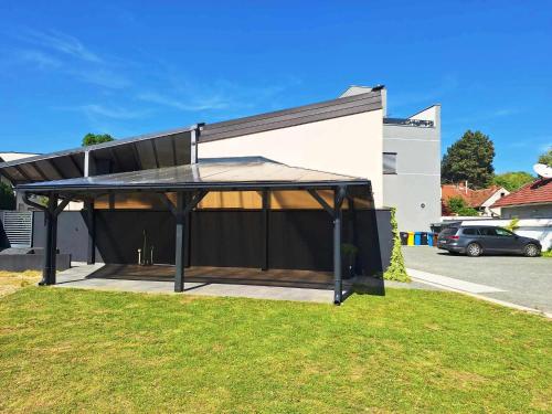 アパートホテルが所在する建物
