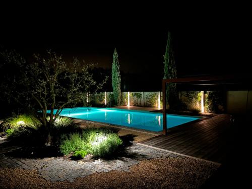 Piscina a Maison Matisse o a prop