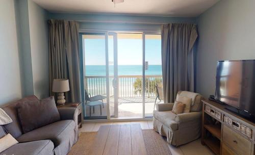 Brightly Furnished Beachfront Condo by Brightwild- 7th Floor Gulf View! photo 19