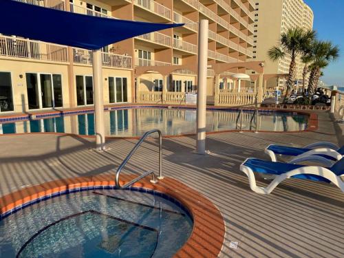 Brightly Furnished Beachfront Condo by Brightwild- 7th Floor Gulf View! photo 5