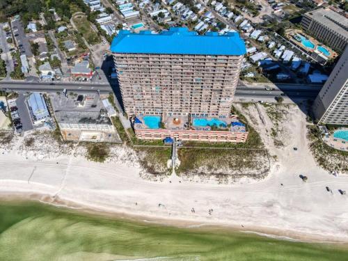 Brightly Furnished Beachfront Condo by Brightwild- 7th Floor Gulf View! photo 34