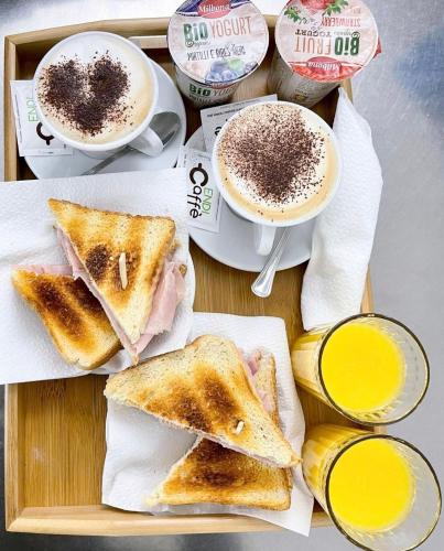 Jídlo v apartmánu nebo okolí