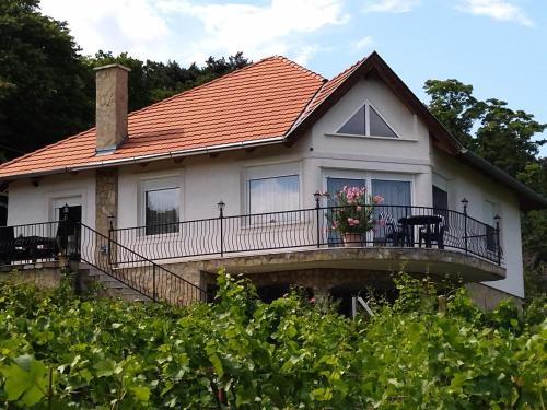Harmónia Vendégház 8314 Vonyarcvashegy, Cseri utca 49 kép - 3
