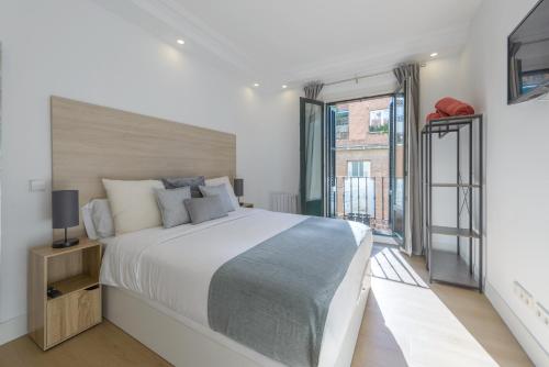 Gran Via NEW 2BR 1BTH Elevator