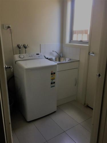 Φωτογραφία από το άλμπουμ του Spacious Townhouse Central St Leonards σε Saint Leonards