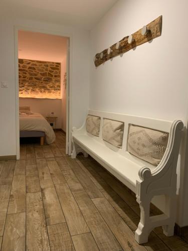 Postel nebo postele na pokoji v ubytování Villa Lily Spa, chambre d’hôtes avec spa privatif