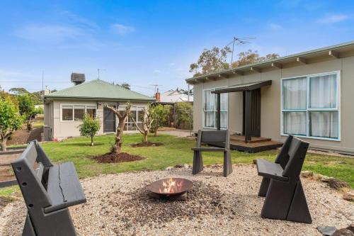 Zahrada ubytování Getaway@Blairgowrie Sleeps 10 near beach & shops
