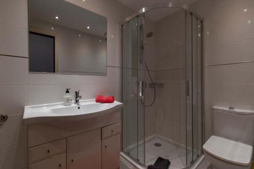 Parque Santiago II 271 - Two Bed with pool view and wifi internet
