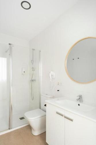 Blanq Marina Suites photo 76