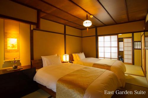 京の宿　月光庵にあるベッド