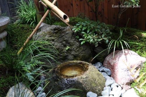 京の宿　月光庵にある庭
