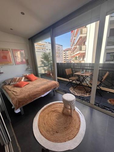 Photo de la galerie de l'établissement Élégant T2 Clim & Balcon - plein centre Cannes, à Cannes