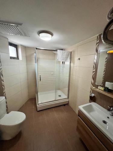 Koupelna v ubytování Balturk Hotel Sakarya