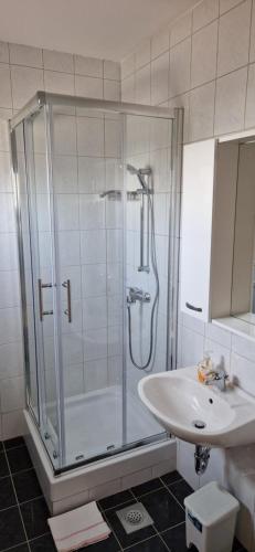 Koupelna v ubytování Apartmani Melia