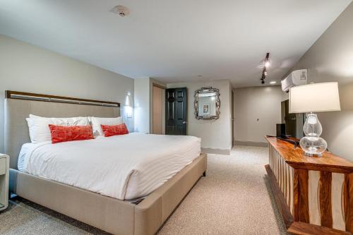 Nashville Riverfront Lofts Image