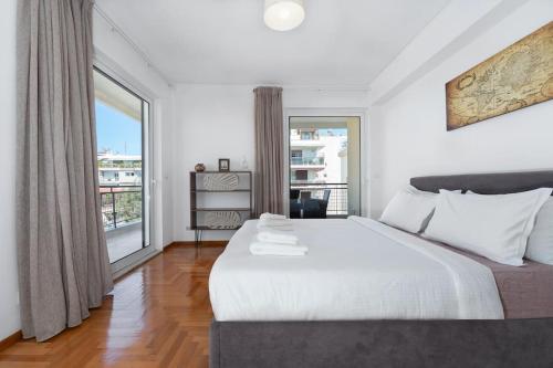 Seaside Breeze - 2 Bdrm Apartment in Palaio Faliro - Sea View