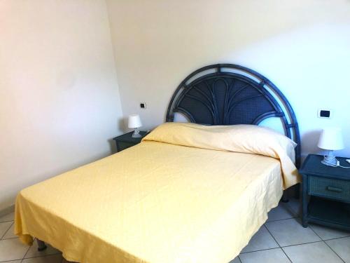 Giường trong phòng chung tại Residence Nausicaa pool view