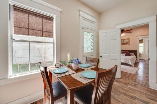 Billede fra billedgalleriet på Springfield Home Less Than half Mi to Commercial Street! i Springfield