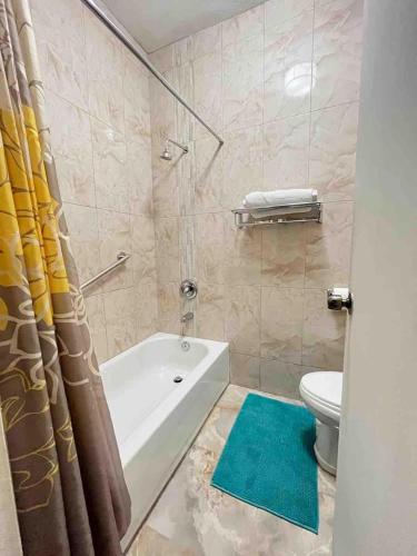 Koupelna v ubytování 1-Bed Apartment in St Margrets Bay