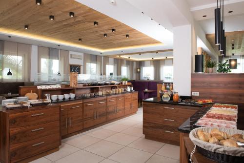 Jídlo v hotelu nebo okolí