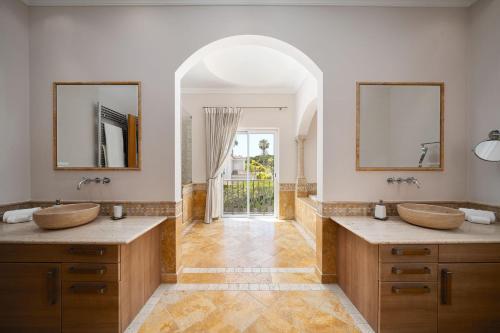 Ένα μπάνιο στο Villa Flamingo - Quinta do Mar