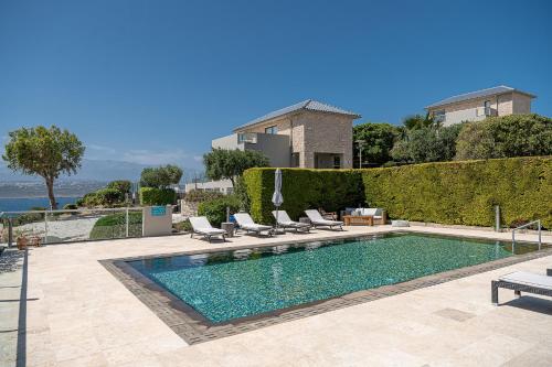 Bazén v ubytování Mediterranean villa Seaview privet pool nebo v jeho okolí