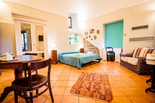 Ένα ή περισσότερα κρεβάτια σε δωμάτιο στο YourHome - Casa Cafiero