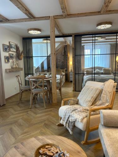 CENTRUM 47 komfortowy, stylowy, apartament na deptaku, parking gratis