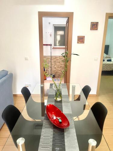 CASITA ANDALUZA CENTRO con PARKING sujeto a disponibilidad