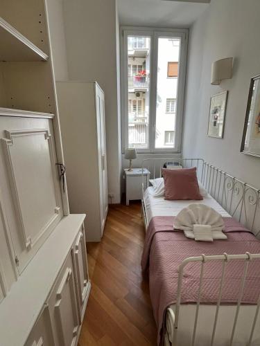 SAN PIETRO VATICAN AREA LARGE APARTMENT - near SUBWAY