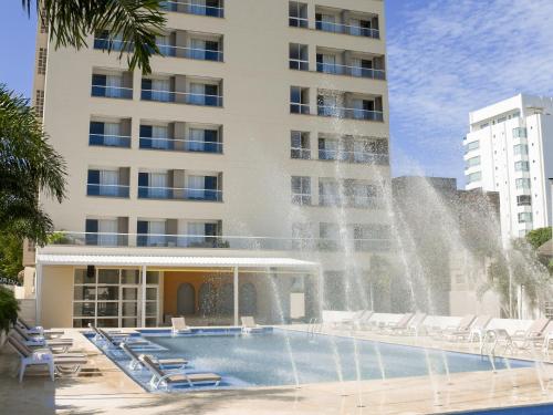 Kolam renang di atau dekat dengan Ciela Hotel