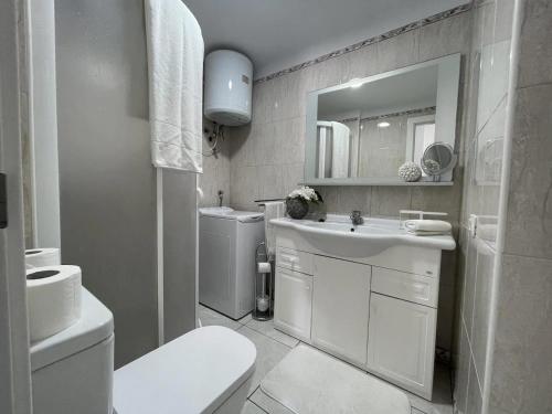 Ένα μπάνιο στο Comodoro 7 - One Bed