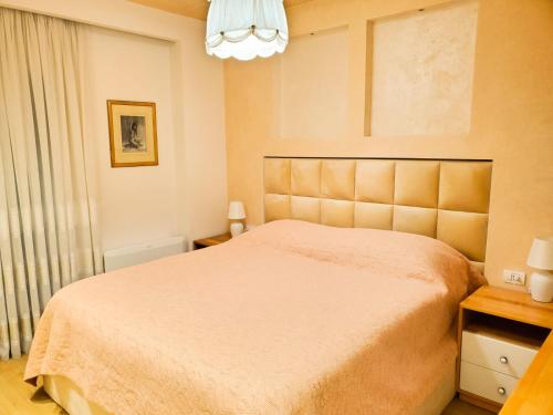 Ліжко або ліжка в номері Central Luxe Apartment